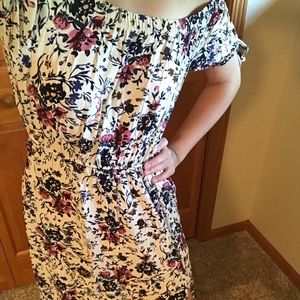 Floral Over the Shoulder Maxi Dress